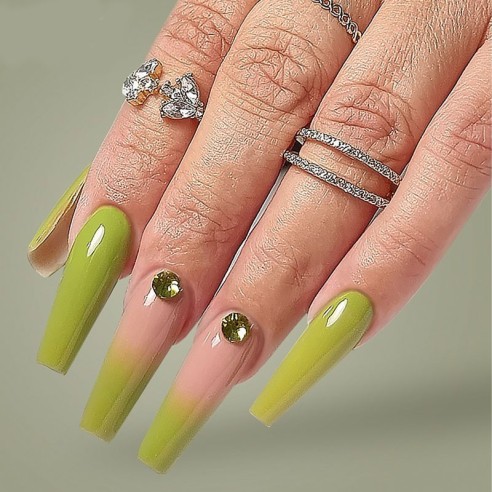 Gel-Nagellack P2200 Famous Garde Purple Professional -Semipermanenter Emaille -Purple Professional