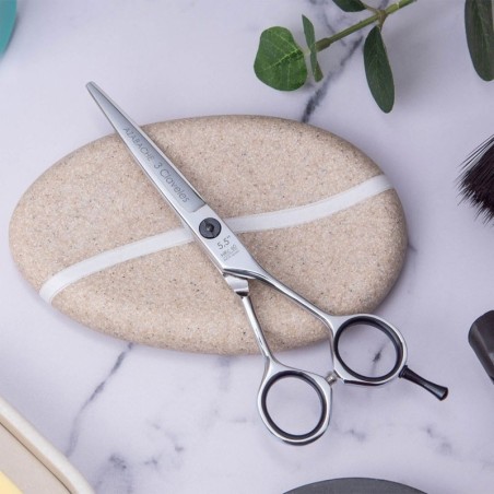 Tijera de corte peluquero azabache 6" -Tijeras y Navajas de peluquería -3 Claveles