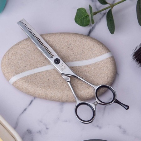 Tijera de esculpir peluquero azabache 5.5" -Tijeras y Navajas de peluquería -3 Claveles