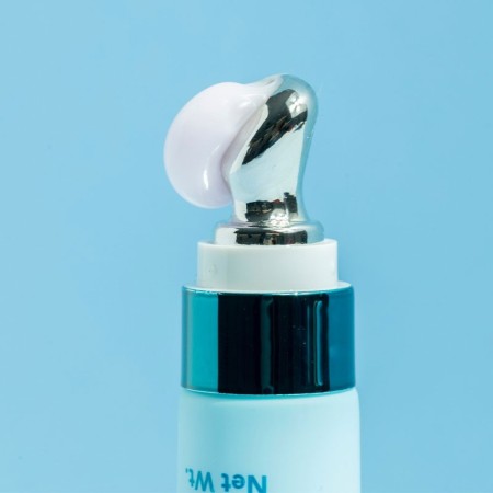 Contour des yeux à l'acide hyaluronique IDC -Crèmes et sérums -IDC Institute 2